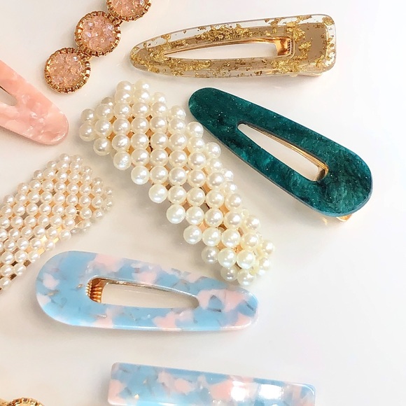 Pearl Acrylic Hair Barrette Clips Hair Accessories - Picture 2 of 10